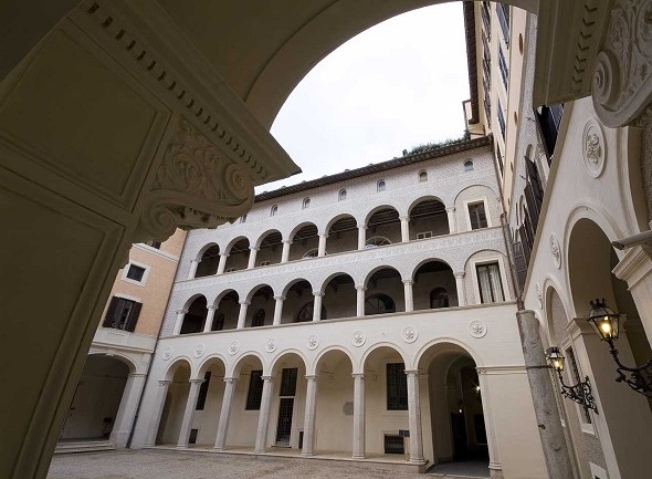 palazzo-sforza-cesarini-roma